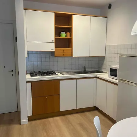 Apartman In 41095